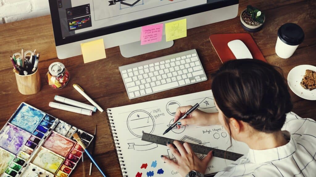 تصميم الجرافيك – 5 أفكار للحصول على مال من خلال مهارة تصميم الجرافيك