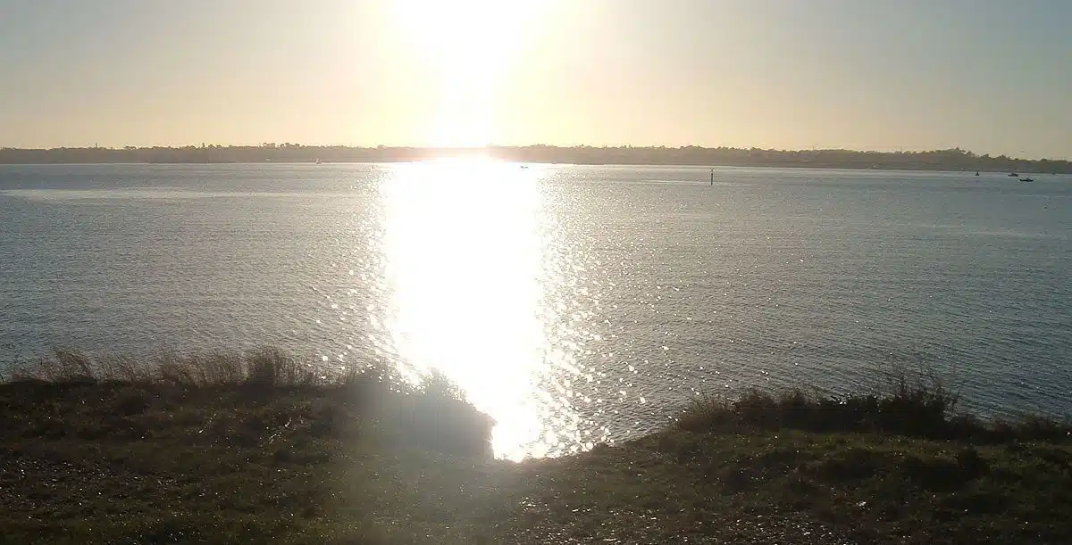 الإضاءة الطبيعية واهم مصادرها - العصر